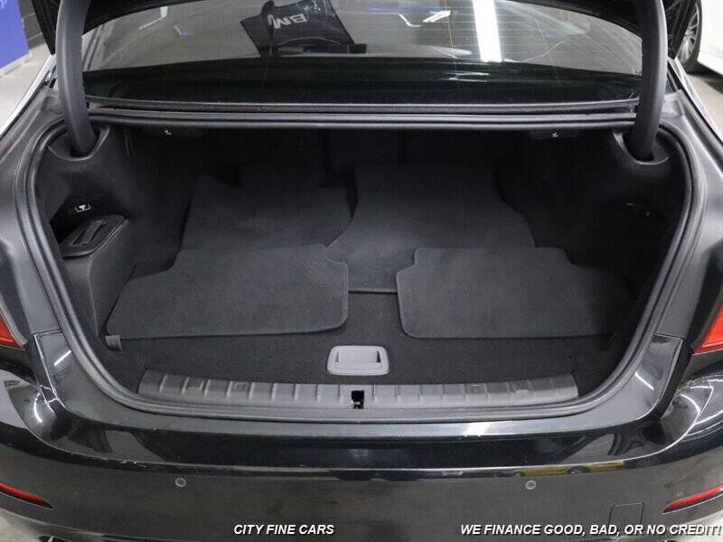 2019 BMW 5 Series 530e iPerformance