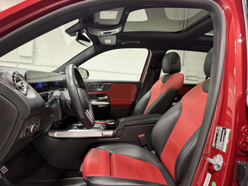 2021 Mercedes-Benz GLB GLB 250 4MATIC