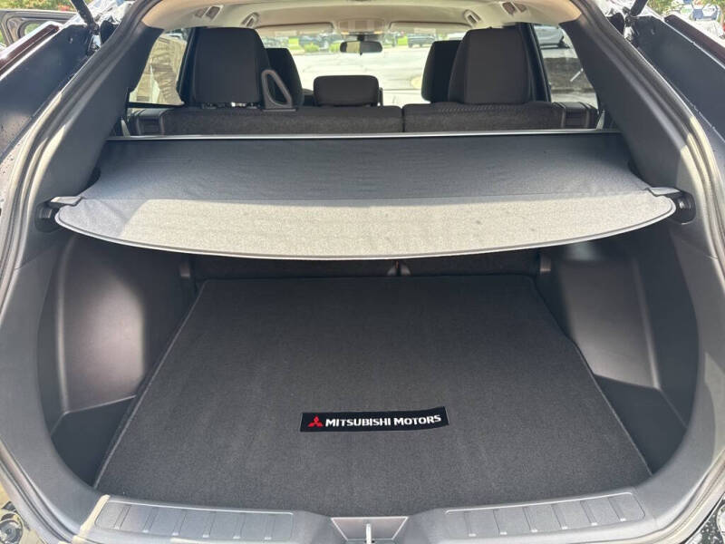 2025 Mitsubishi Eclipse Cross LE