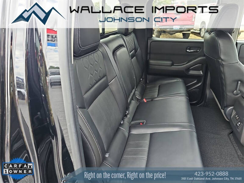 2024 Nissan Frontier SL