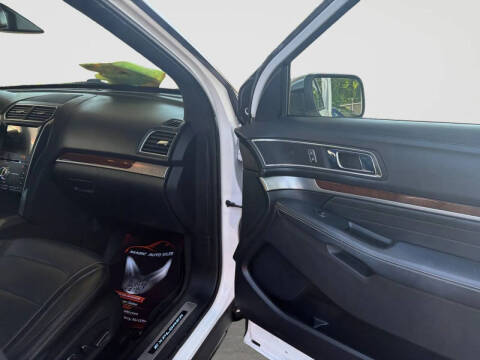 2018 Ford Explorer Platinum
