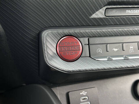 2025 Ford Mustang EcoBoost