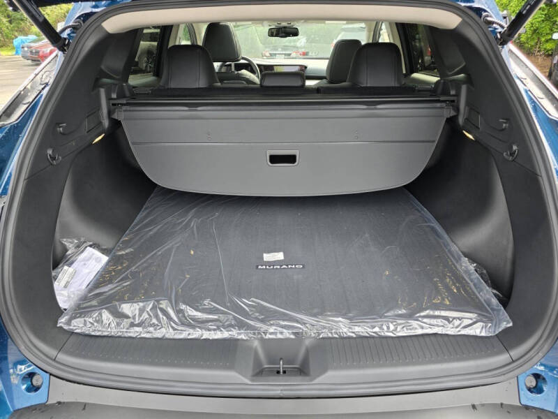 2025 Nissan Murano SL