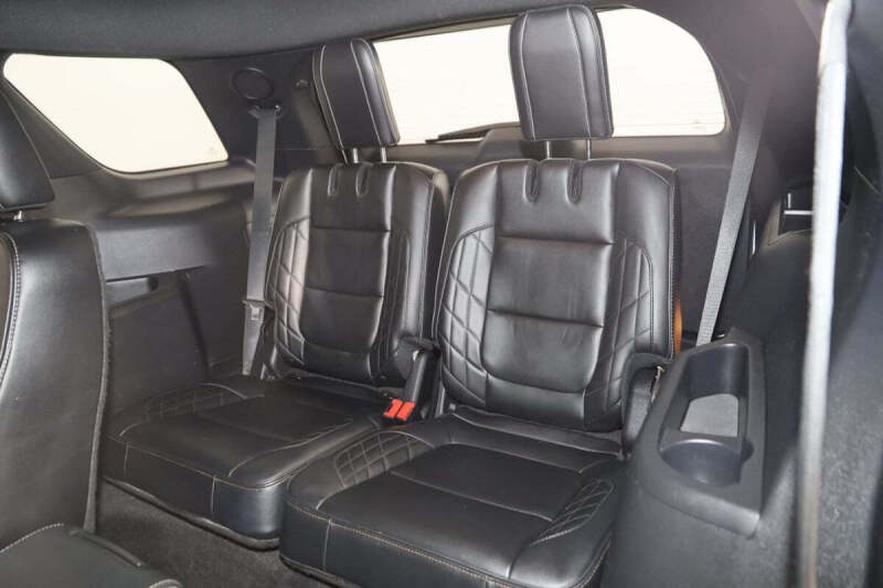 2016 Ford Explorer Platinum