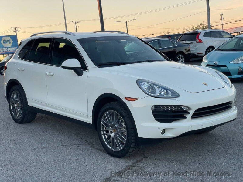 2011 Porsche Cayenne S