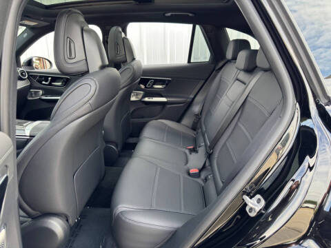 2023 Mercedes-Benz GLC GLC 300