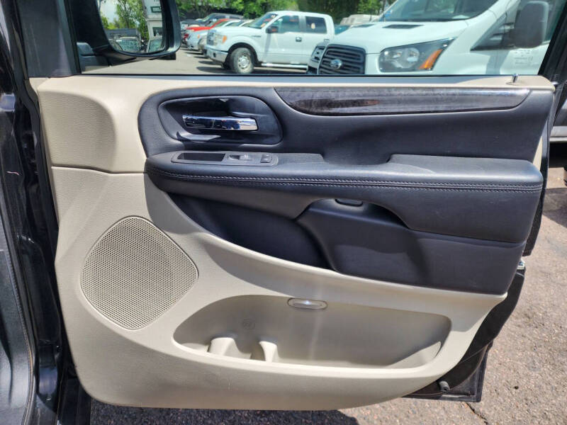 2016 Dodge Grand Caravan