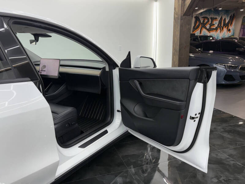 2021 Tesla Model Y Long Range