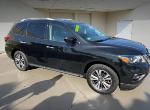 2017 Nissan Pathfinder S