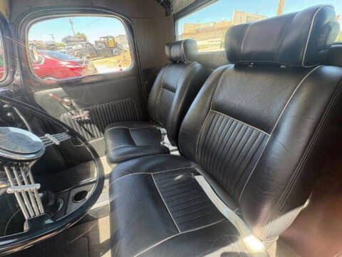 1940 Ford F-100