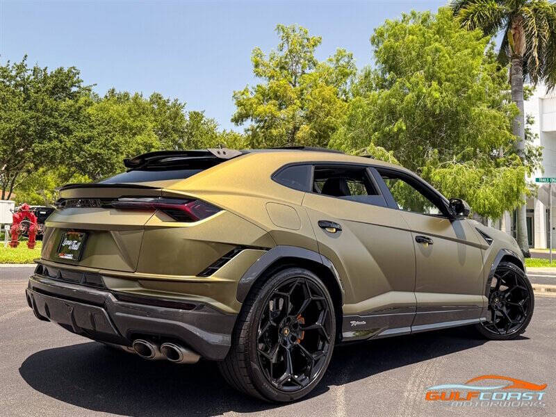 2024 Lamborghini Urus Performante