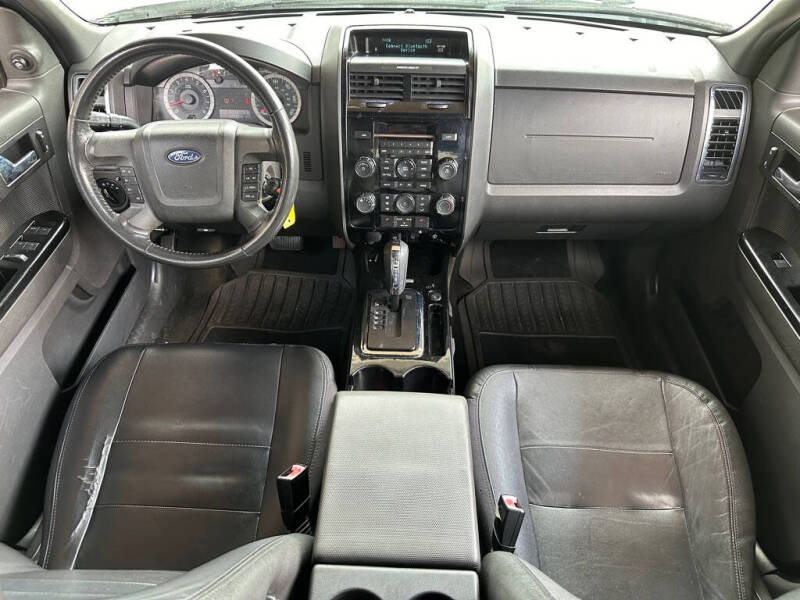 2011 Ford Escape Limited