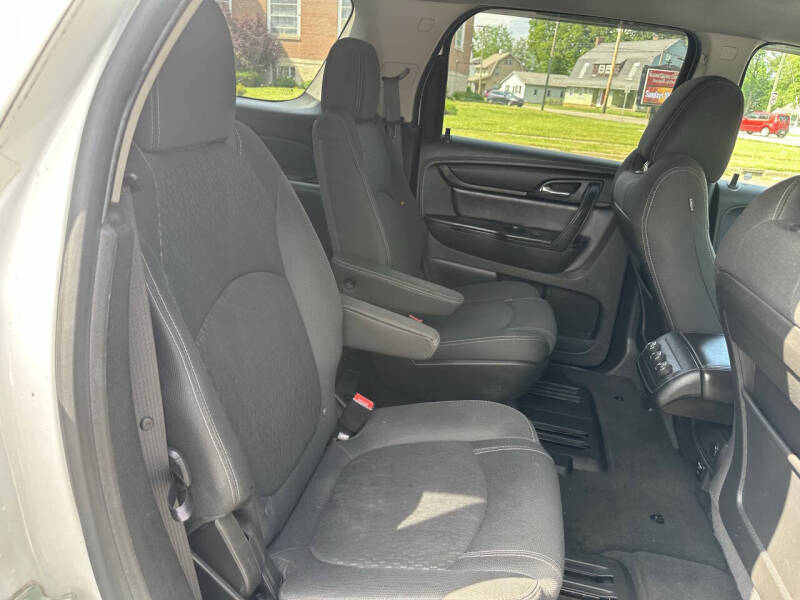 2014 GMC Acadia SLE-2