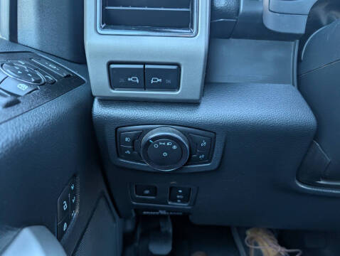 2022 Ford F-450 Super Duty Lariat