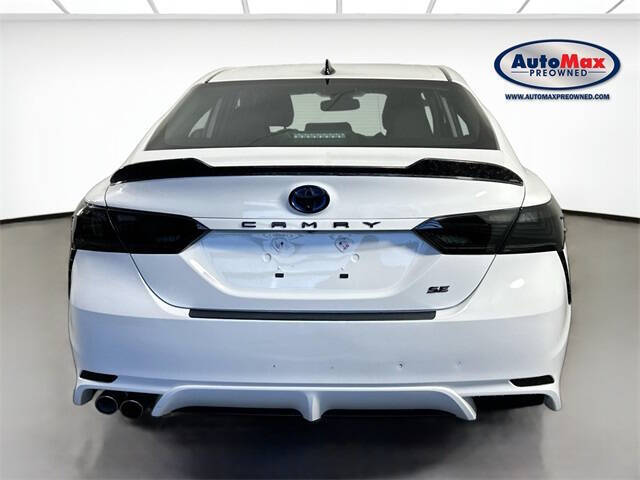 2023 Toyota Camry Hybrid SE