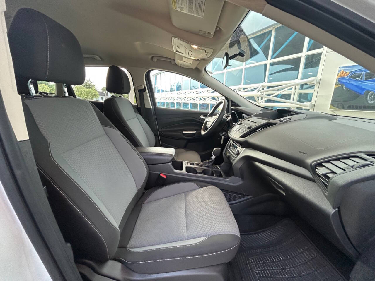 2017 Ford Escape 30
