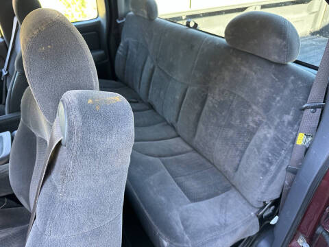 2002 Chevrolet Silverado 2500HD LS