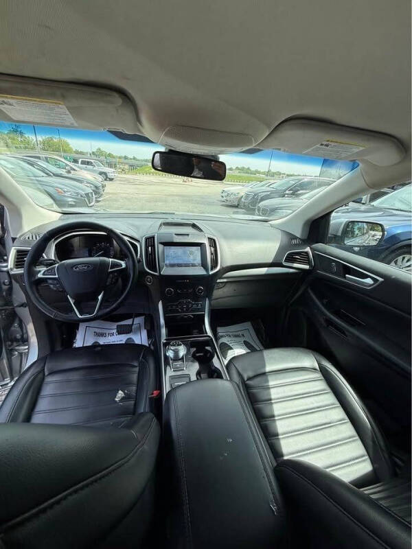 2020 Ford Edge SEL