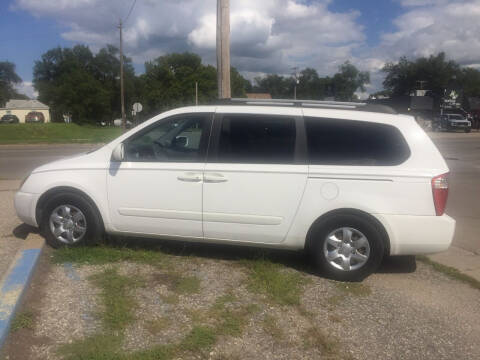 2008 kia van