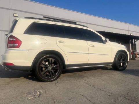 2012 Mercedes-Benz GL550