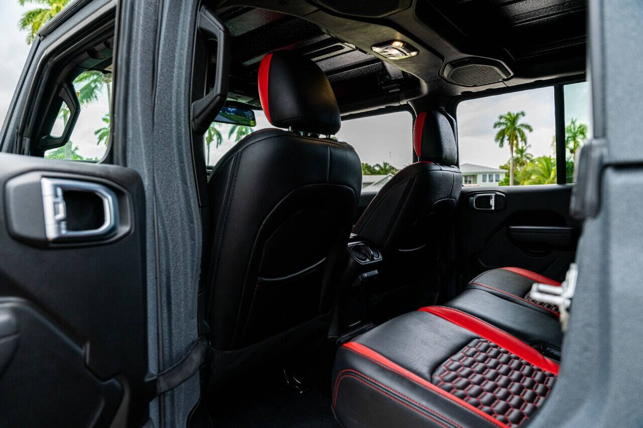 2023 JEEP Gladiator Pickup - $164,999