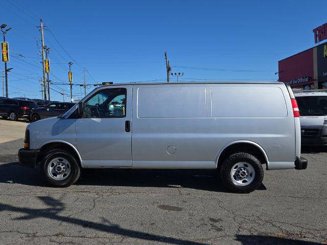 2015 GMC Savana 2500