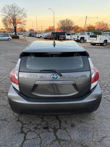 2015 Toyota Prius c