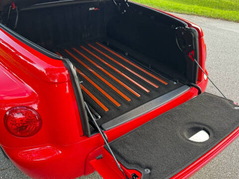 2004 Chevrolet SSR LS