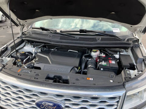 2016 Ford Explorer Platinum