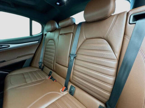 2018 Alfa Romeo Stelvio Ti Sport