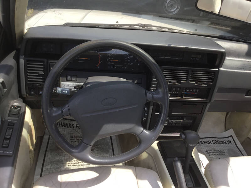 1992 Infiniti M30