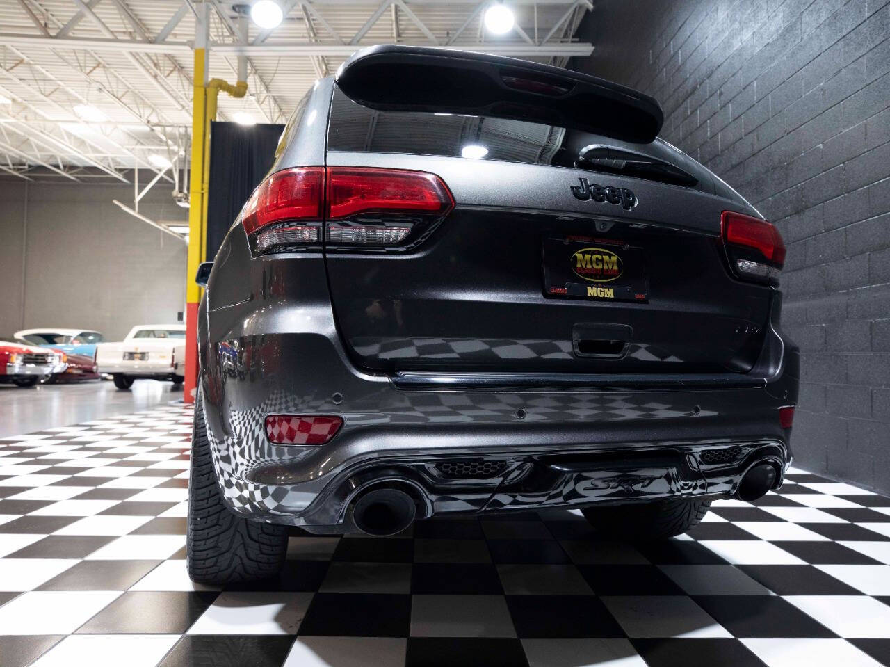 2019 Jeep Grand Cherokee 19