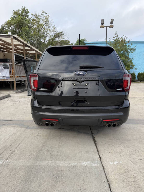 2018 Ford Explorer Sport