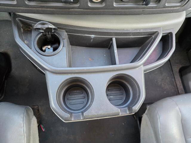 2011 Ford E-Series E-350 SD