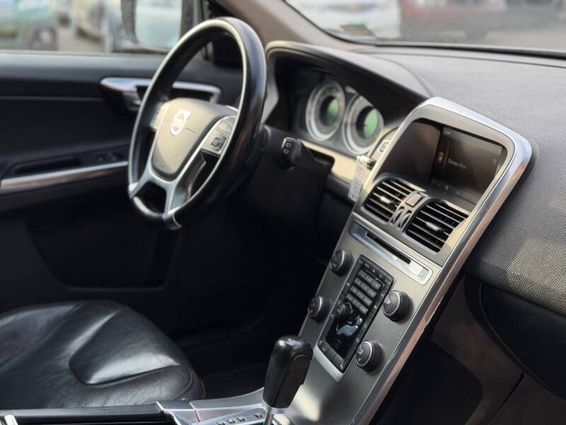 2012 Volvo XC60 T6