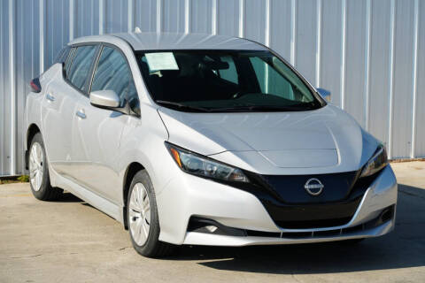 2023 Nissan LEAF S