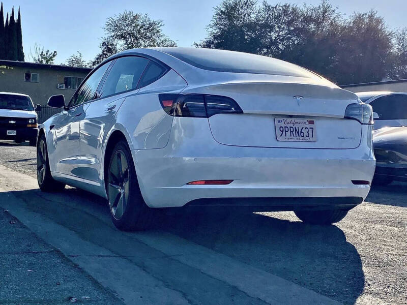 2022 Tesla Model 3 Long Range