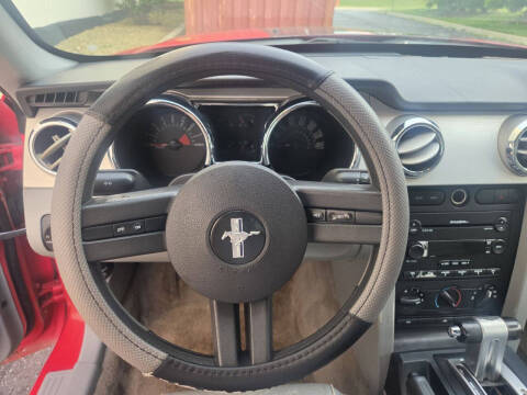 2006 Ford Mustang GT Deluxe