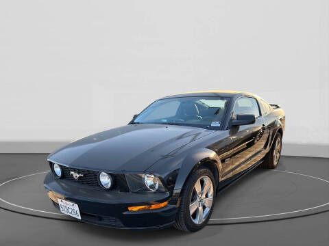 2006 Ford Mustang GT Deluxe