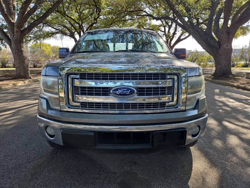 2014 Ford F-150 XLT photo 10