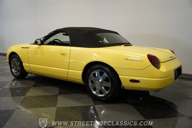 2002 Ford Thunderbird Deluxe