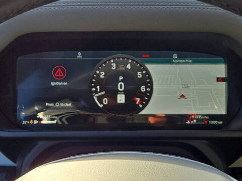 2020 Land Rover Defender 110 SE