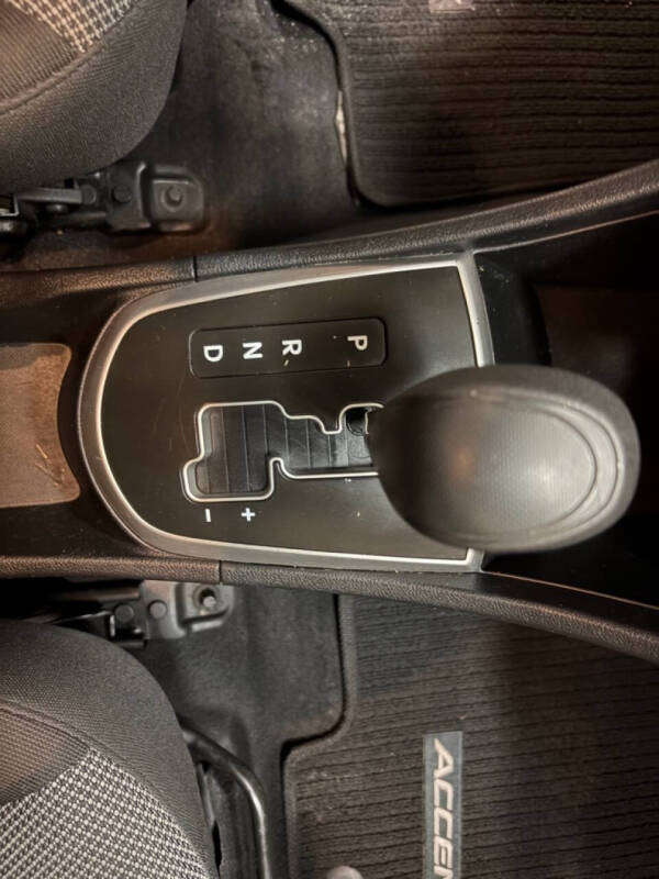 2014 Hyundai Accent GS