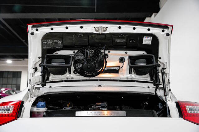 2012 Porsche 911 Carrera 4S