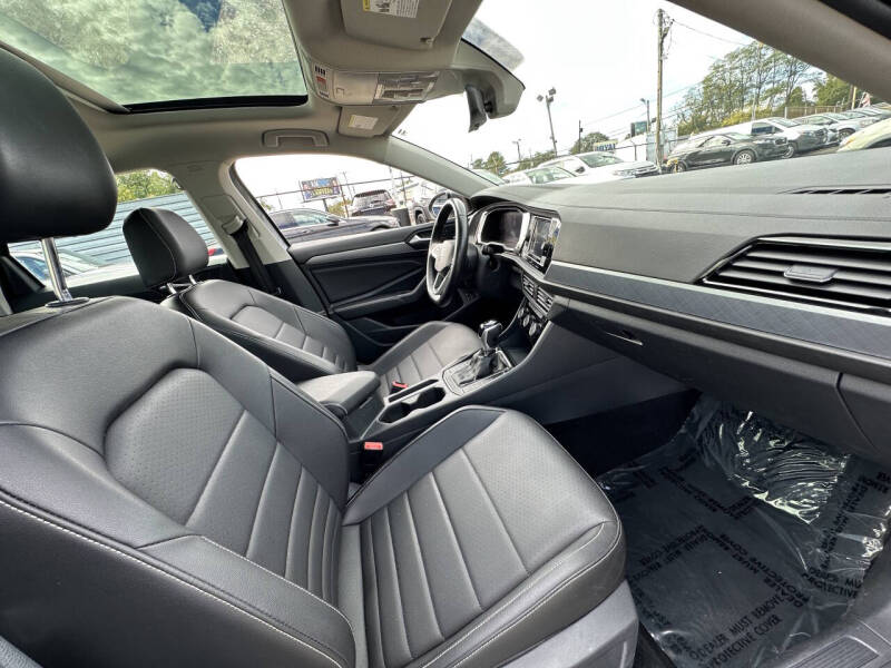 2022 Volkswagen Jetta SE