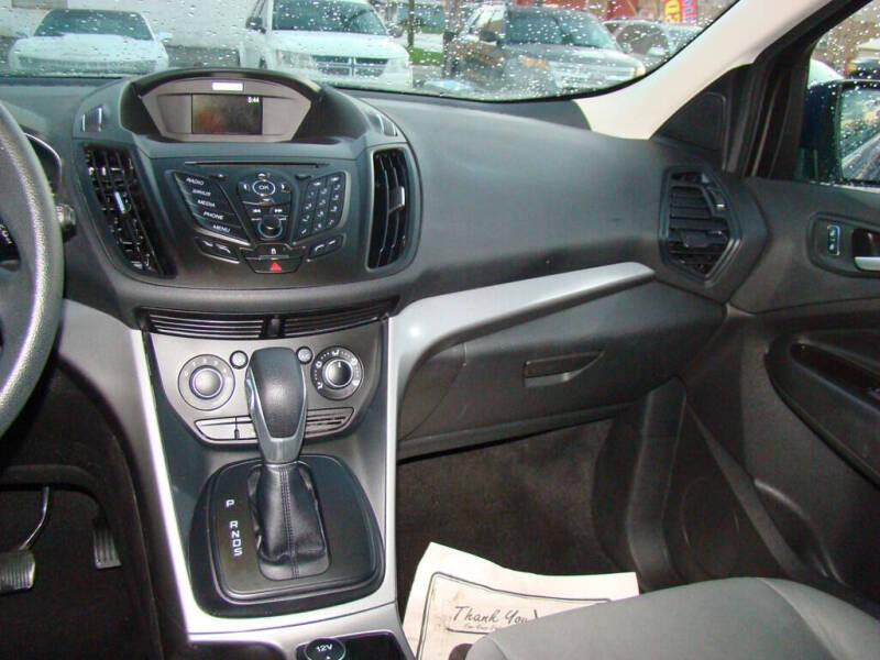 2016 Ford Escape SE