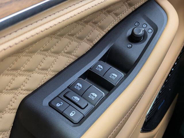 2026 Jeep Grand Cherokee Summit