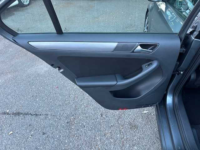 2016 Volkswagen Jetta 1.8T Sport