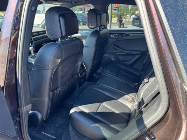 2017 Porsche Macan S