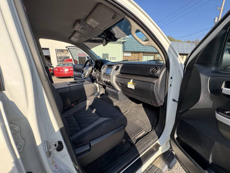 2019 Toyota Tundra SR5